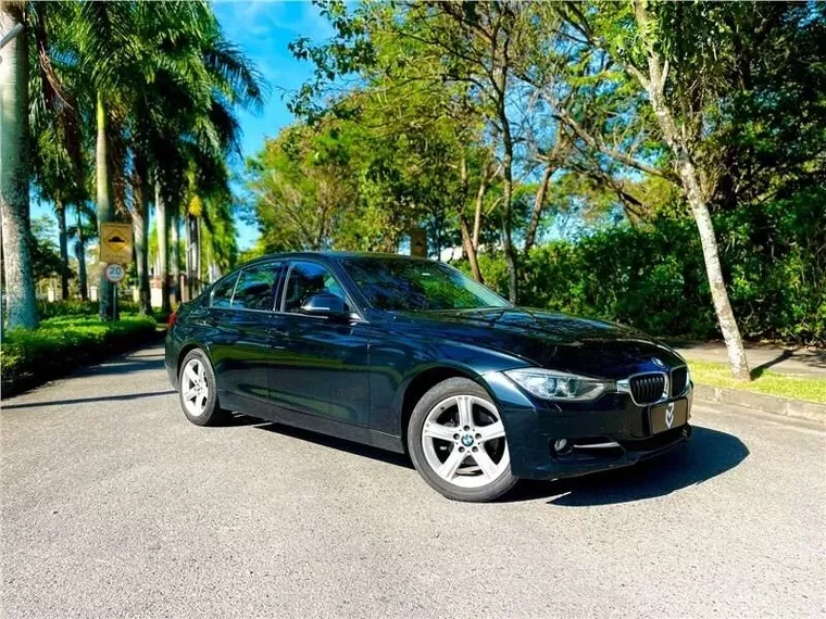 BMW 320i Preto 1