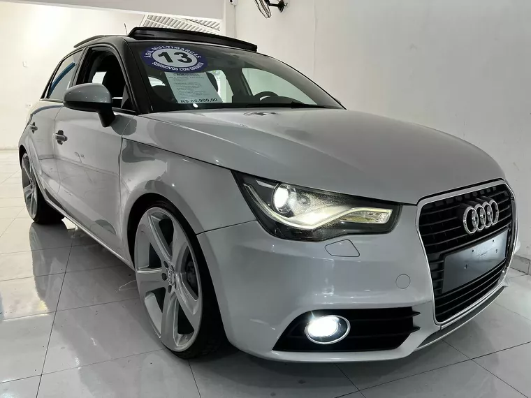 Audi A1 Prata 37