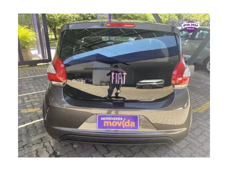 Fiat Mobi Cinza 1