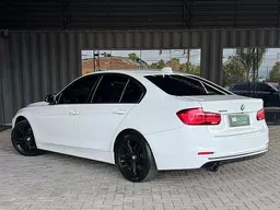 BMW 320i