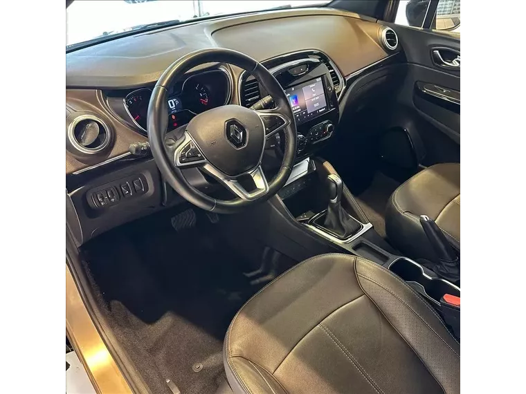 Renault Captur Bege 9