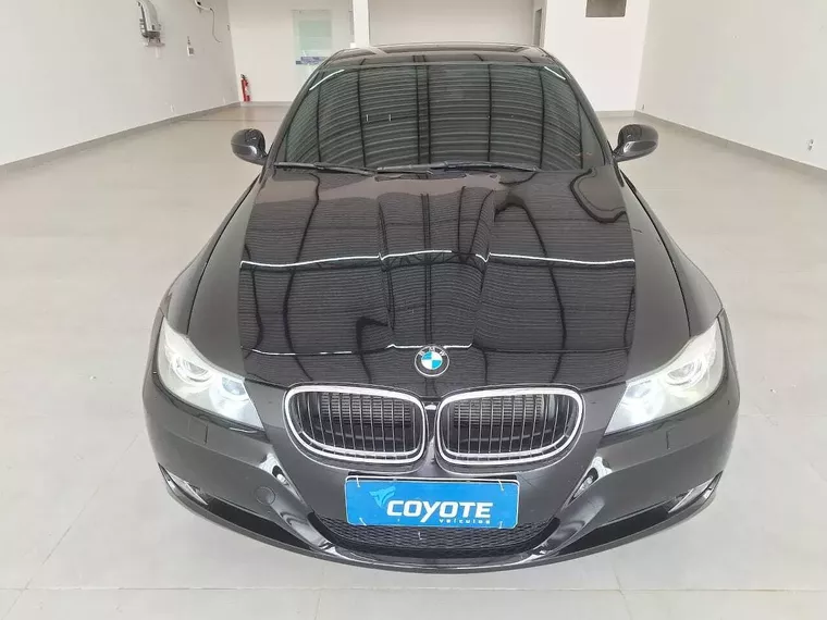 BMW 320i Preto 1