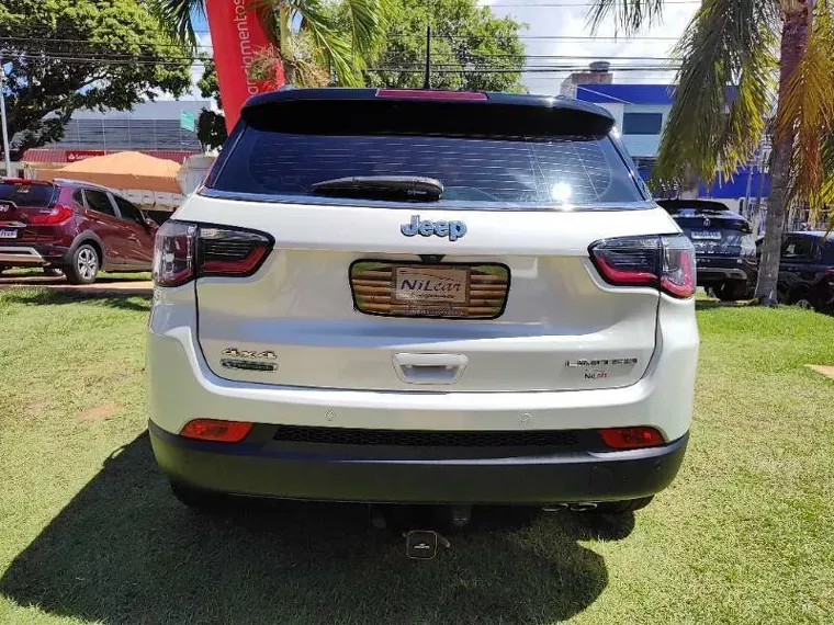 Jeep Compass Branco 10