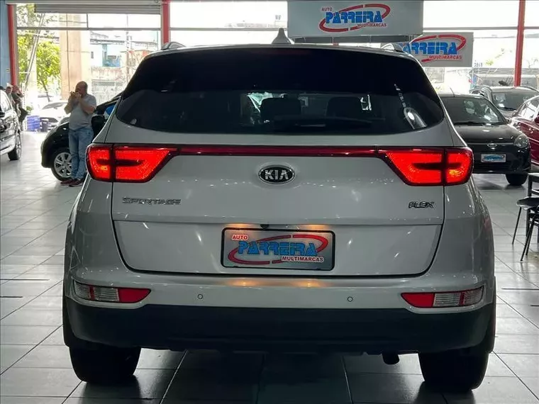 KIA Sportage Prata 15