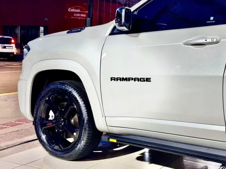 RAM Rampage Branco 14