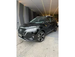 Nissan Kicks Play