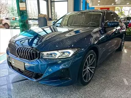 BMW 320i
