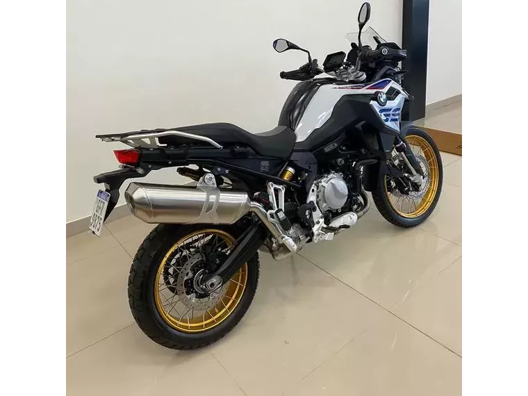 BMW F 850 Branco 7