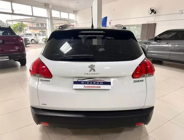 Peugeot 2008 Branco 5