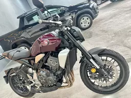 CB 1000