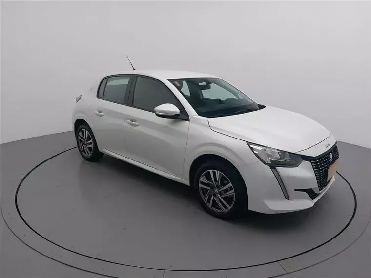 Peugeot 208 Branco 3