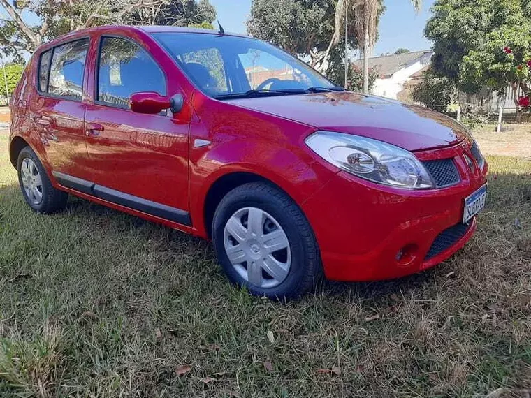 Renault Sandero Vermelho 2