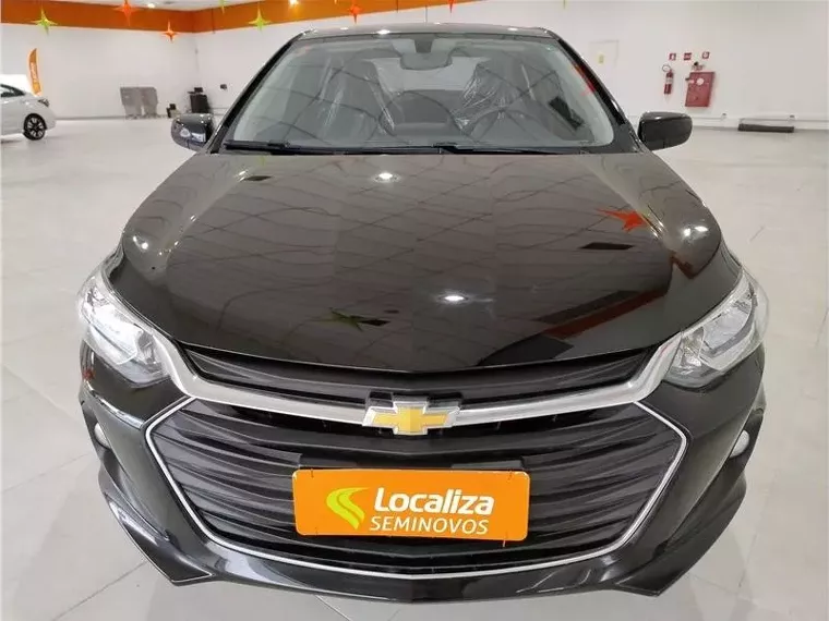 Chevrolet Onix Preto 11