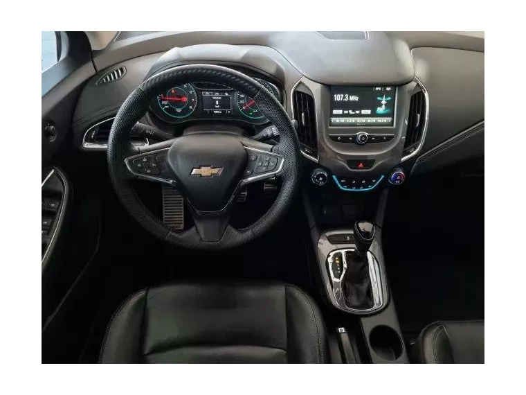 Chevrolet Cruze Preto 1