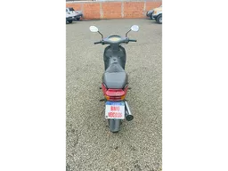 Honda C 100