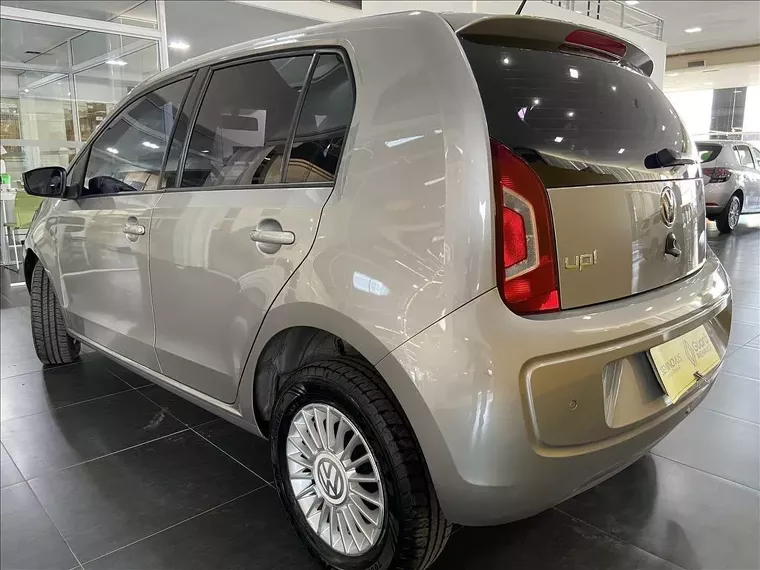 Volkswagen UP Prata 8