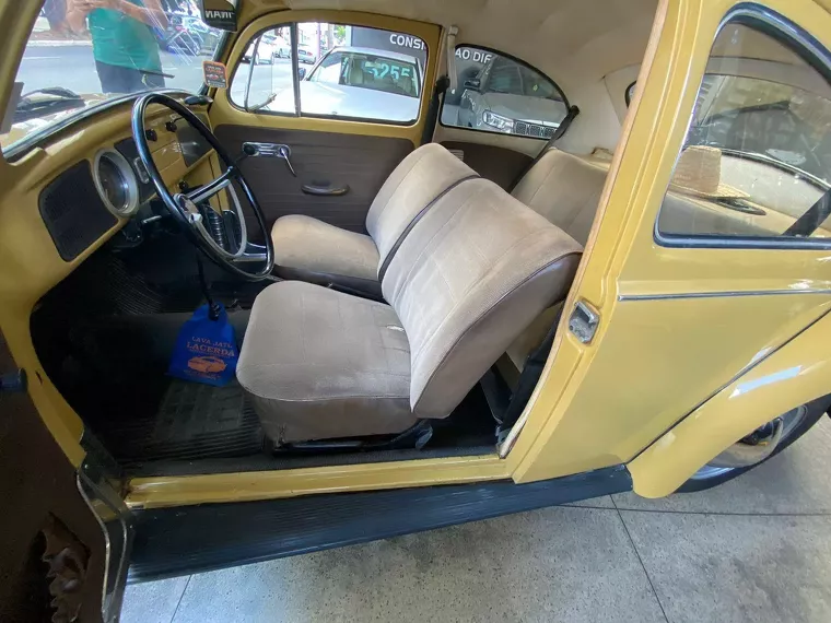 Volkswagen Fusca Amarelo 3