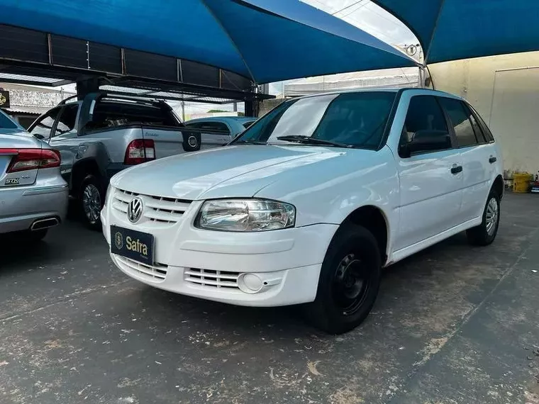 Volkswagen Gol Branco 2