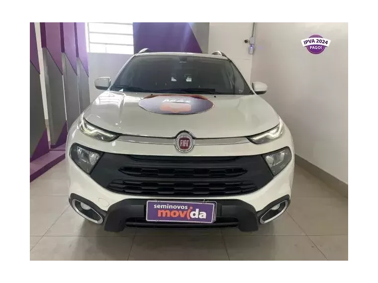 Fiat Toro Branco 3