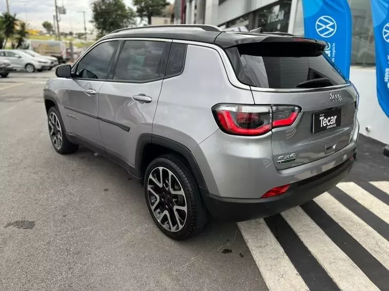 Jeep Compass Prata 11