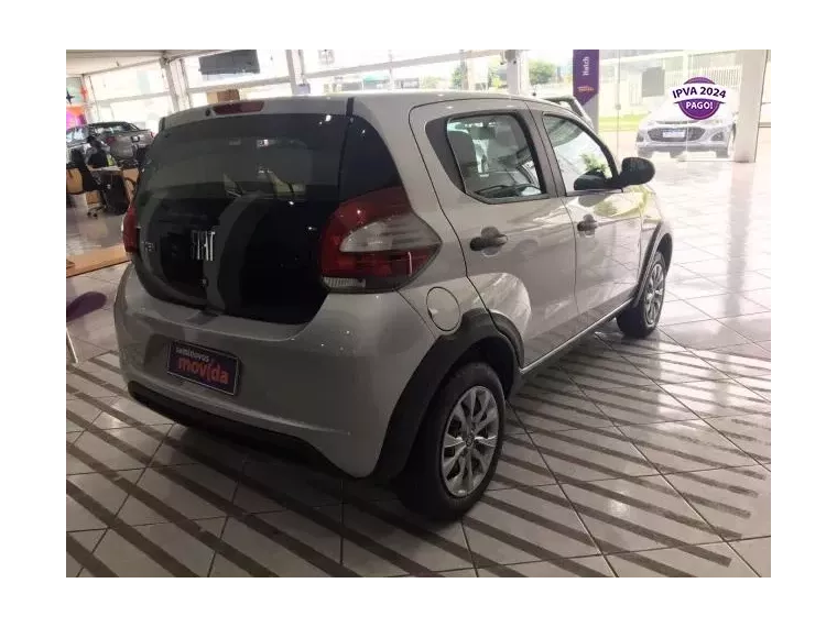 Fiat Mobi Prata 6