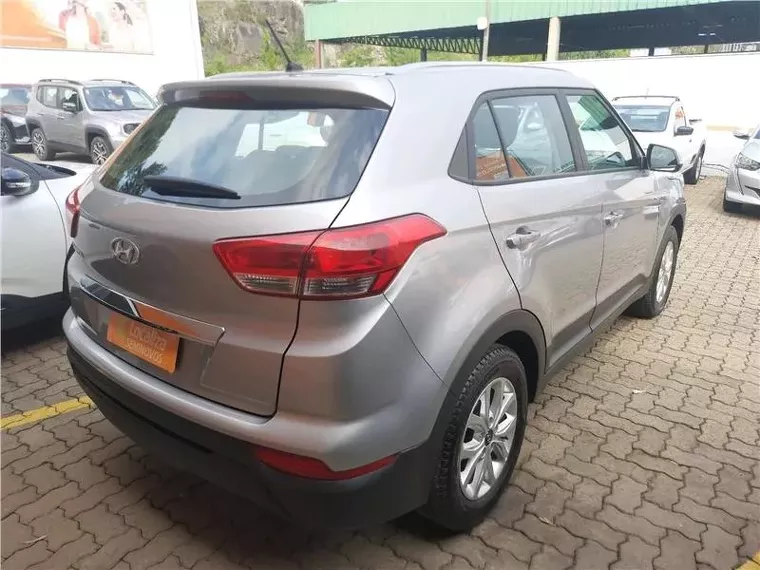 Hyundai Creta Prata 8