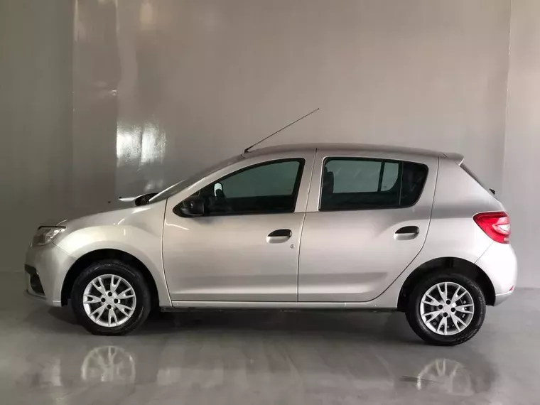 Renault Sandero Prata 9