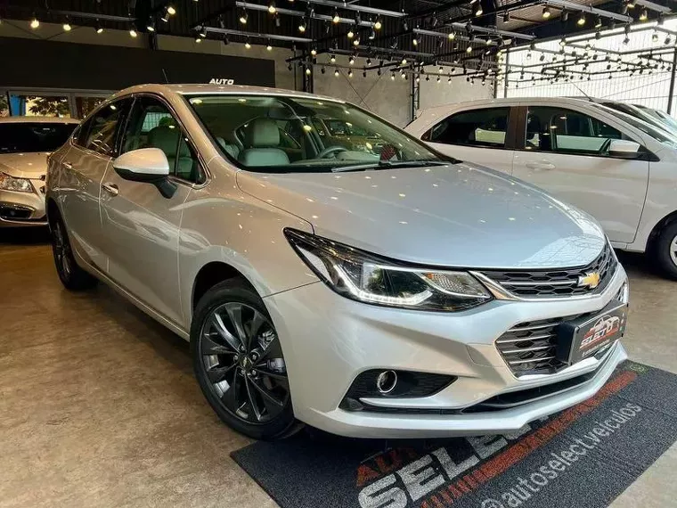 Chevrolet Cruze Prata 23