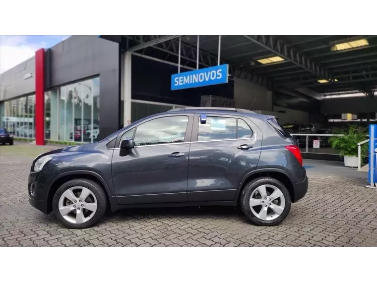 Chevrolet Tracker Cinza 1