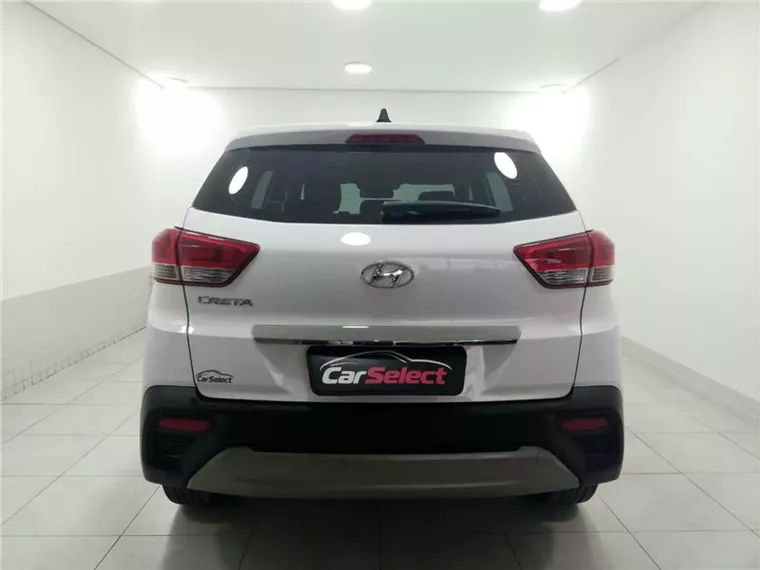 Hyundai Creta Branco 14