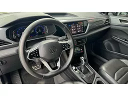 Volkswagen Taos