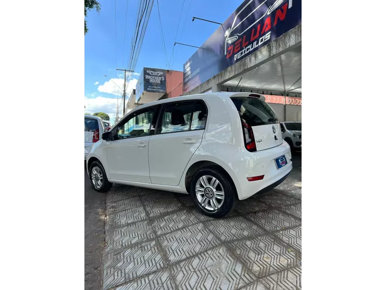 Volkswagen UP Branco 8