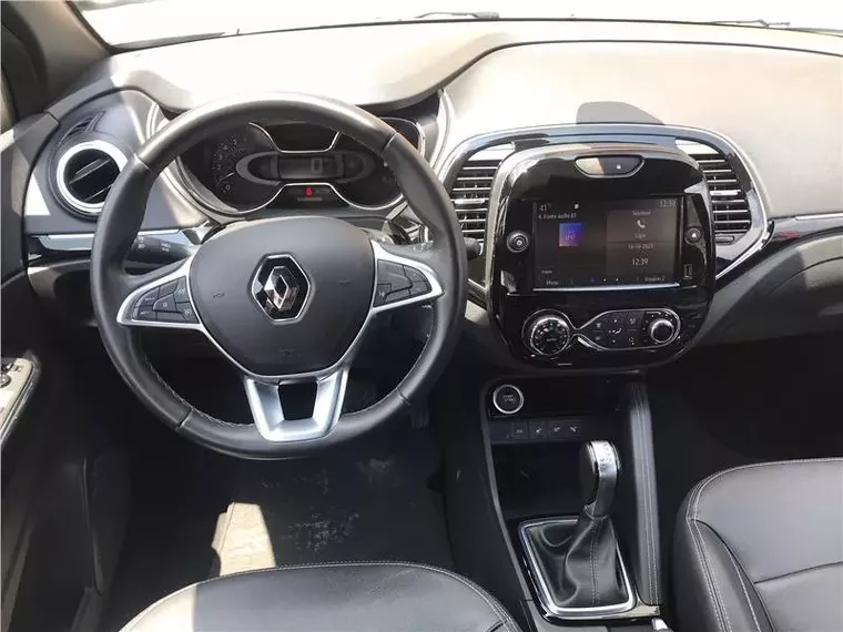 Renault Captur Bronze 11