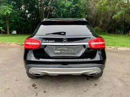 Mercedes-benz GLA 200