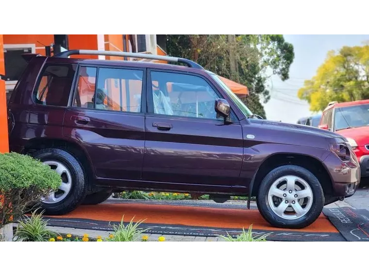 Mitsubishi Pajero TR4 Vermelho 4