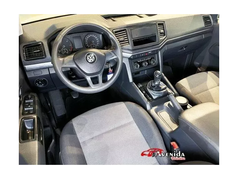 Volkswagen Amarok Branco 7