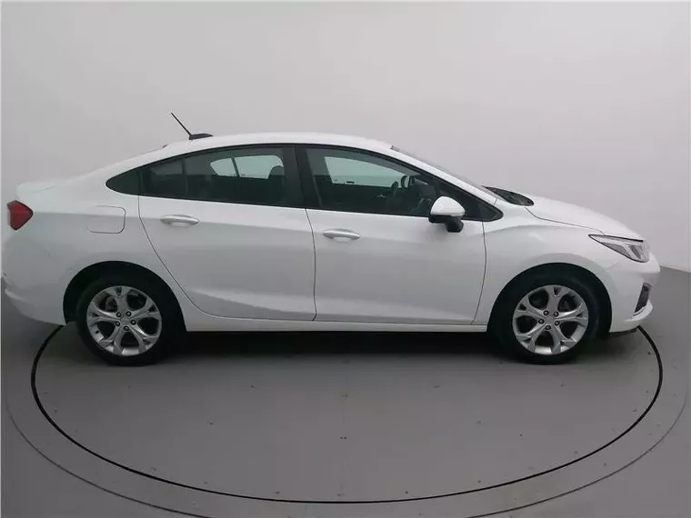 Chevrolet Cruze Branco 18