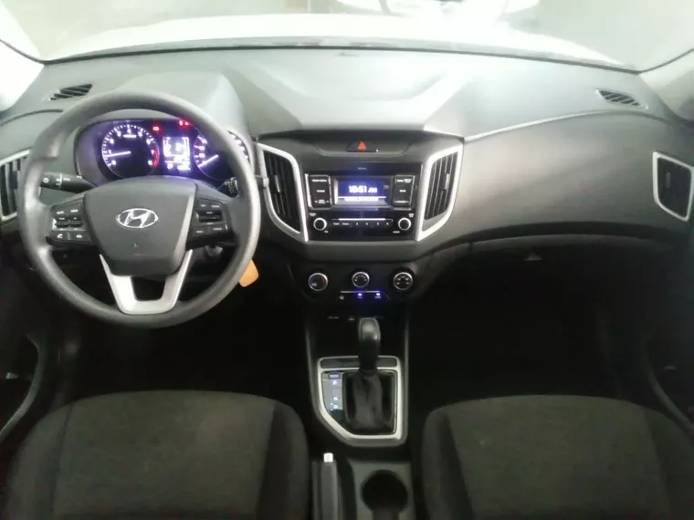 Hyundai Creta Prata 2