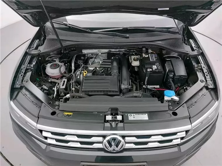 Volkswagen Tiguan Preto 12