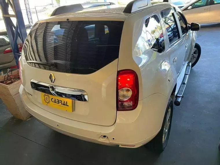 Renault Duster Branco 8