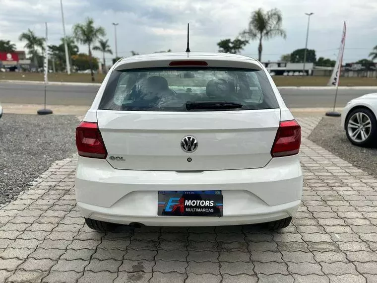 Volkswagen Gol Branco 12