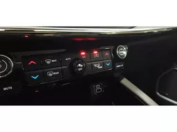 Jeep Commander