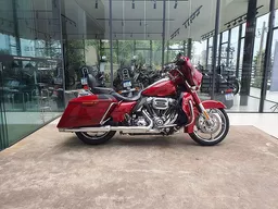 Street Glide