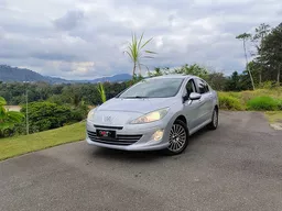 Peugeot 408