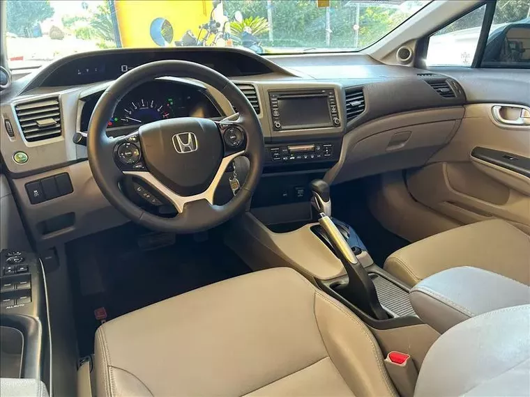 Honda Civic Cinza 5