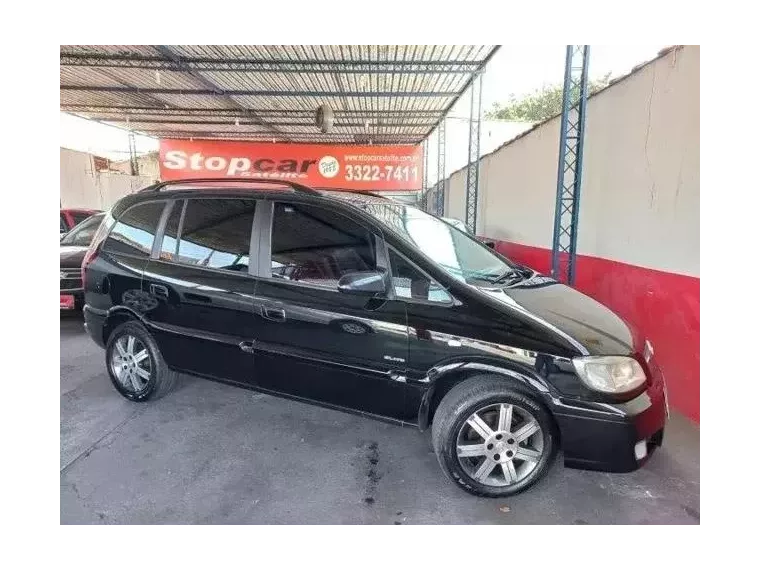 Chevrolet Zafira Preto 2