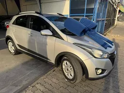 Hyundai HB20X