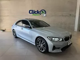 BMW 330i