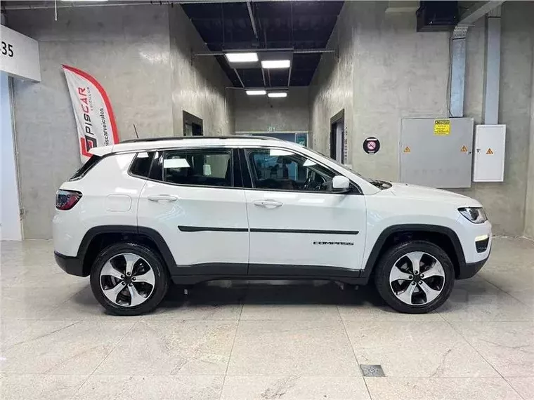 Jeep Compass Branco 19