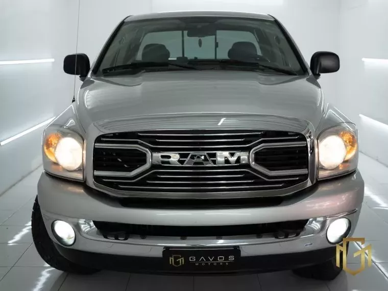 Dodge RAM Prata 13